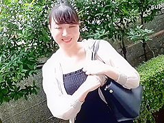A Super Perverted Young Wife In Her 30s Walks With A Vi