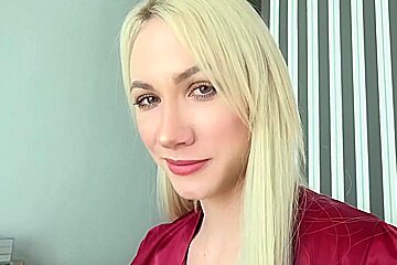 Addicted To Mommys Nylons With Angel The Dreamgirl