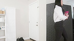 After Work - Vivian Fox - WillTileXXX