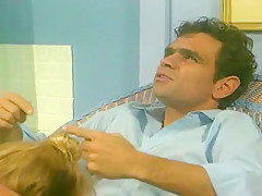 Amateur Cute teen 18+ Gets Fucked By Big Cock