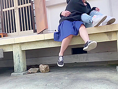 Amateur Japanese Babe Gets Fucked In The Backyard