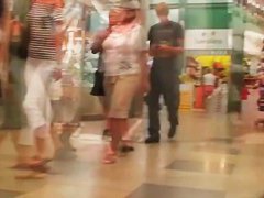 Amateur blonde street candid vid