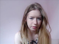 Amateur hairy girl play with vibrator