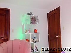 Anal Toys In Big Ass Babe Nezo Tries Out