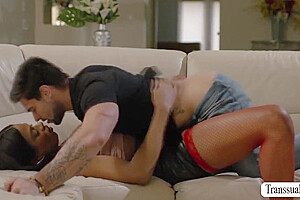 Annoying Ebony Ts Analed Her Stepbrother