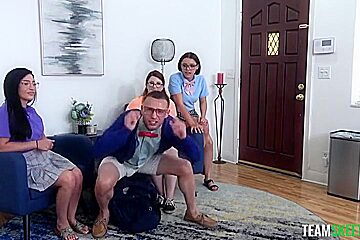 Bess Breast, Ella Cruz And Jasmine Vega - Nerds No More