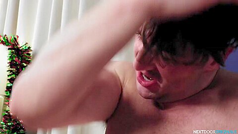 Bratty Roomie Fucks Bubble Butt Hunk For Xxx-mas