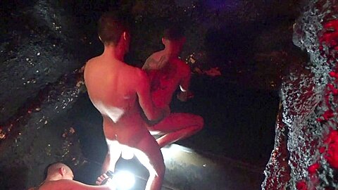 Cam Illy Fucked Bareback By Bad Boy In Backroom - RawPornSpy