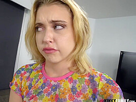 Chloe Cherry In Im The One Fucking My Stepsis