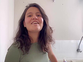 En Ventana Van A Dar Cuenta Que Me Gustan Lesbianas!! 10 Min - L A S