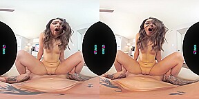 Esperanza Del Horno & Derrick Pierce - VRHush