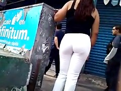GREAT ASS ON THE STREET!!!
