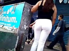 GREAT ASS ON THE STREET!!!