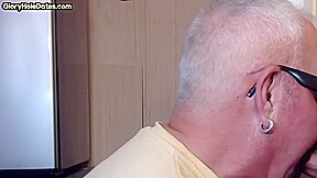 Gloryhole gaydaddy blows cock in homemade closeup at home