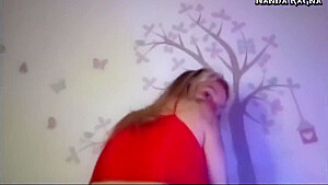 Hot Blonde Gave Her Pussy As Christmas Gift Full Video
