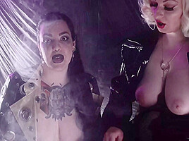 Hot Fetish Latex Lesbian Girls - Kinky Sex And Dirty Talk