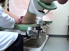 Hot Japanese bitch came to a gyno have her vag checked
