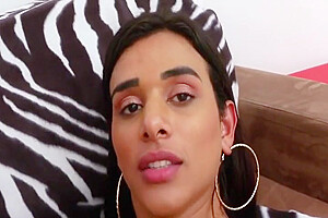 Hot Tranny Masturbating In Lingerie