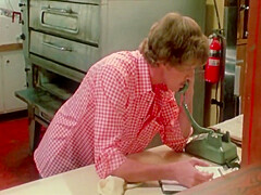 Hot & Saucy Pizza Girls (1978)
