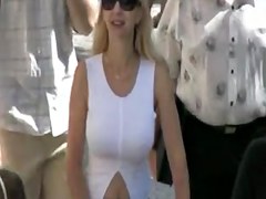Huge Candid Busty Blonde MILF Hard Nipples