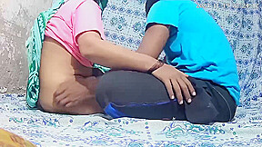 Indian teen 18+ Girl And Boy Sex In The Room