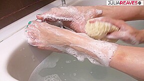 Jasmin Masturbates Alone In The Bathroom