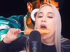Lael Hansen - Lollipop Blowjob