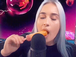 Lael Hansen - Lollipop Blowjob