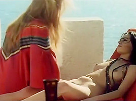 Lina Romay - Alice Arno - The Hot Nights of Linda (1975)