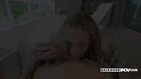 Linda Leclair - Looking For A Live In Nanny