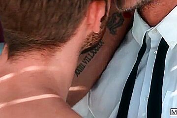 Mature Man In Heat - Gabriel Phoenix And Manuel Skye