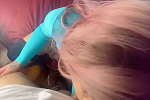 Menino Gostoso Veio Em Casa Pra Ganhar Um Boquete Estilo Throat Fuck E Gozou Na Minha Boquinha