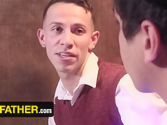 New Alter Boy Confesses His Dirty And Bangs His Mormon Buddy - Des Ires, Des Irez And Gabe Bradshaw