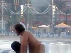 Pillados en Publico