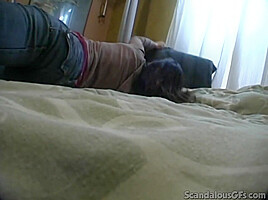 Pussy fucked amateur gf spreads her legs