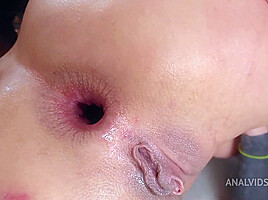 SOPHI HOLMES destruction anal, first dap 6 on 1 - AnalVids