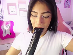 Sexy Latina Gives Sloppy Dildo Deepthroat