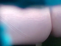 Sexy ass blonde secretly filmed pissing
