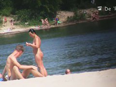 Skinny teens 18+ and busty mature babes at nudist beach