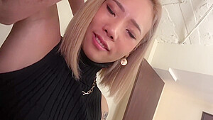 Slender X Blonde Gal! Tattooed Gal Nagisa Has Surprisingly Natural Hair!