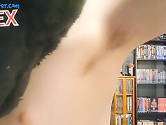 Sniff The Musky Skunk