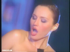 Spellbinding Whore Appears In Retro Sex Video