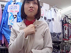 Sudden Exhibitionist Outdoors! Super Slut Goes To Partner-swapping Sex Club With Umi Hirose