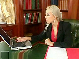 Veronica Carso is a sensual boss