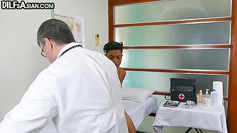 White doctor fucks Asian twink in asshole during examination