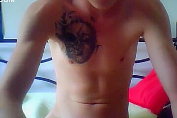 (bw) Muscled Tattooed Cums On His Body