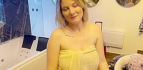 je me tape le proprio venu réparer la cafetiére ( pornhoader)